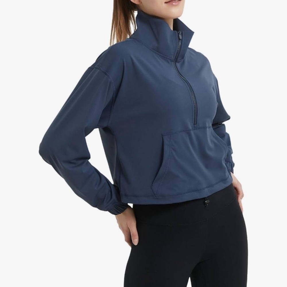 Half Zip Cropped Athletic Pullover